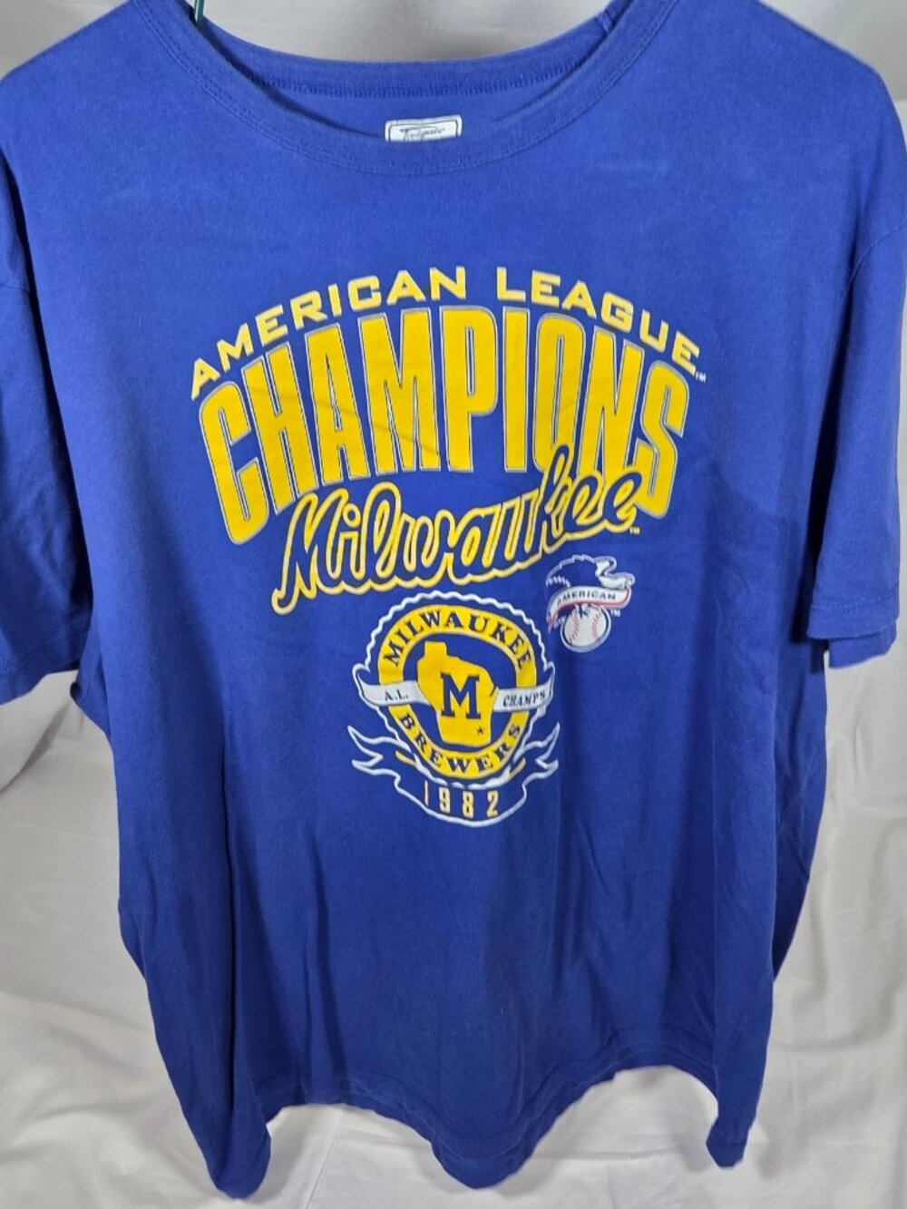 Tailgate American Eagle Milwaukee Brewers 1982 AL Champions Retro T-Shirt - Men'